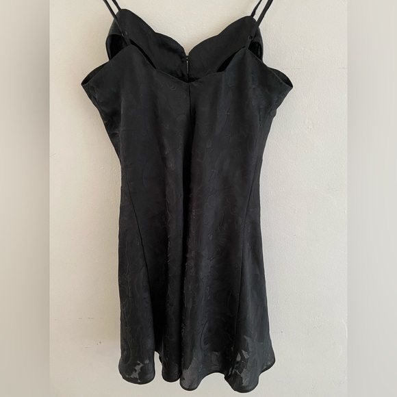 Victoria's Secret vintage gold  label Y2k 2000’s  Black Patterned mini dress - Picture 5 of 10